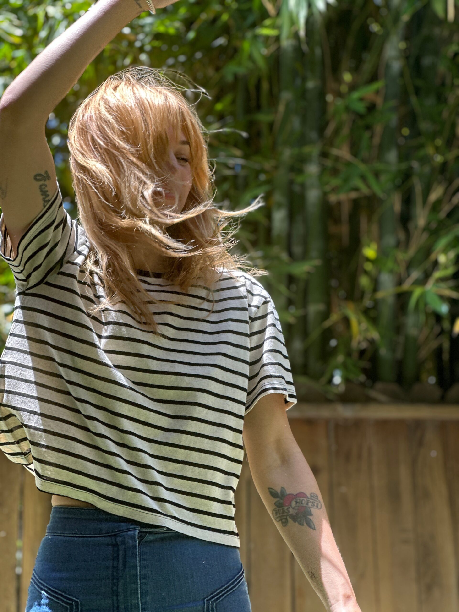 Daytripper tee in black