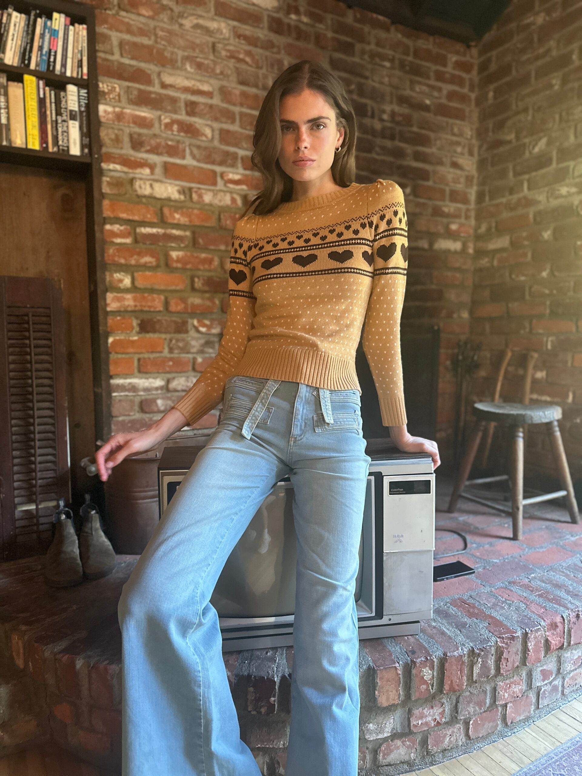Punky Sweater - Image 4